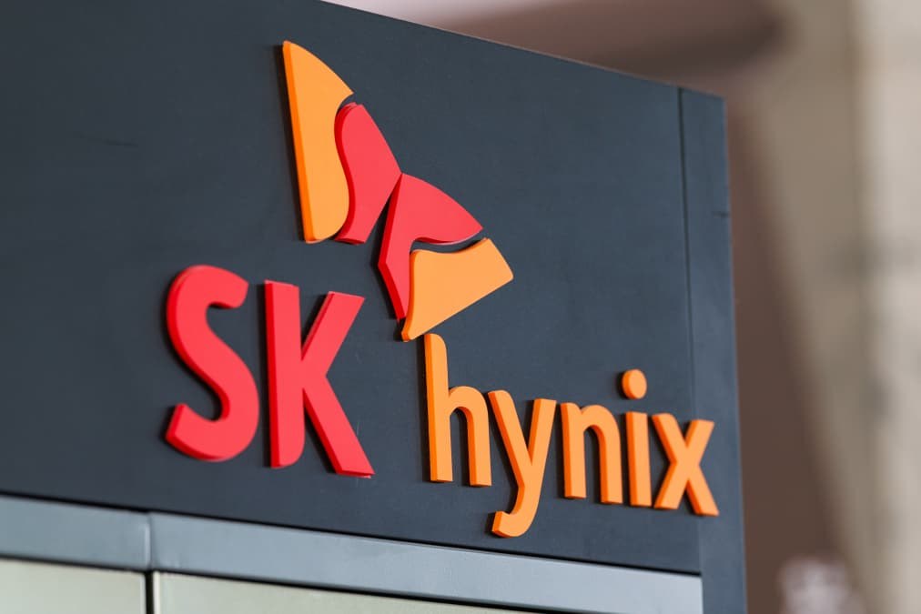 SK Hynix South Korean shares jump 11% as Asia tech stocks rally